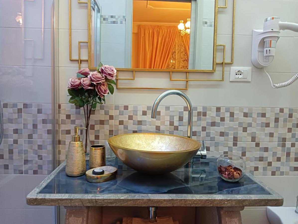Le 3 Dee Bed & Breakfast Reggio di Calabria Ngoại thất bức ảnh